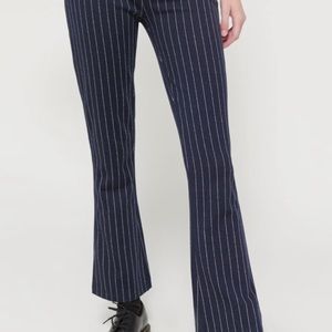 UO Urban Outfitters Casey Kick Flare Plant